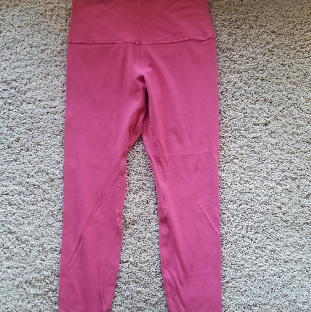 Lululemon Align 25" sz 10